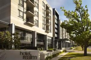Hotel Realm, Canberra