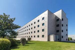 Hotel Nh Santander Parayas, Santander