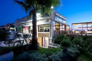 Hotel Adrović, Sveti Stefan