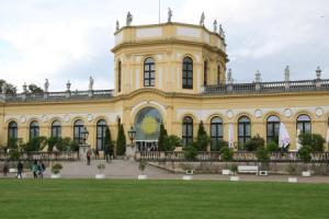 Lovely Central Located- Train, Restaurants & Spa Hotel, Kassel