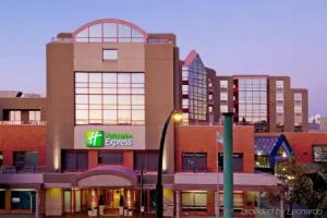 Holiday Inn Express Vancouver-Metrotown (Burnaby) by IHG, Burnaby