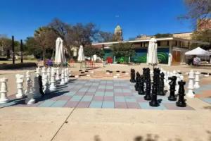 Pristine 3 BR/ 2BA Abode Close to Lovely Downtown! Apartments, San Antonio
