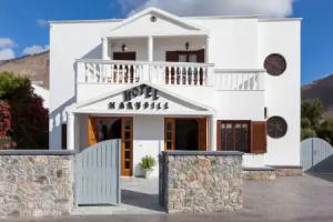 Marybill, Perissa