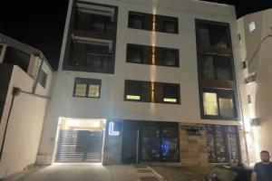 I&I 3 Bedrooms Apartment, Kraguyevats