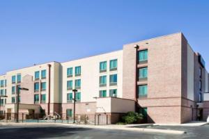 Spark by Hilton Airport Hotel, San Antonio