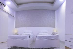EM Beach Maldives Hotel, Kanu Huraa