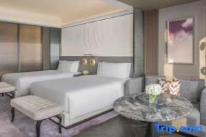 The Ritz-Carlton, Hotel, Wuhan