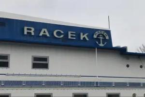 Botel Racek, Prague
