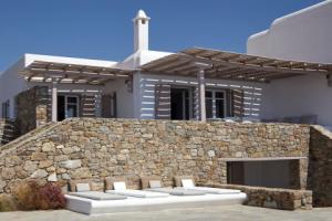 Amazing view Mykonian Villa with 5 bedrooms and pool, Elia