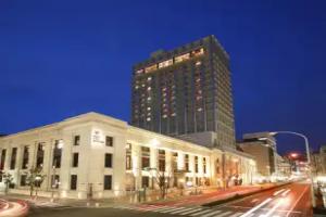 The Orient, Kobe