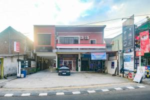 RedDoorz Syariah Near Sleman City Hall 4, Yogyakarta