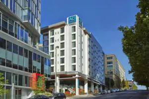AC Hotel by Marriott Seattle Bellevue/Downtown, Bellevue