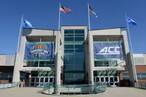 Holiday Inn Greensboro Coliseum by IHG, Greensboro