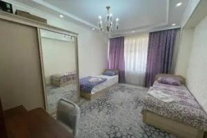 Cosy and bright 4 room apartment with terrace in the center of, Tashkent