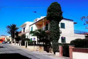 Casa Rosati, Sampieri