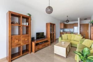 El Mirador: sea views from the shore Hotel, La Mareta