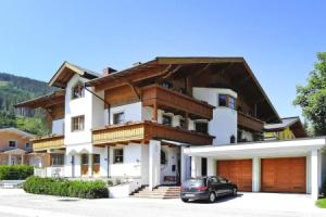 Apartment in Near Ski Amade, Filzmoos