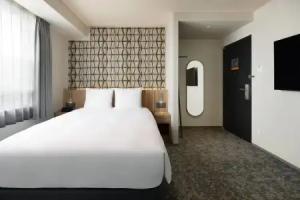 Oakwood Hotel Oike Kyoto, Kyoto