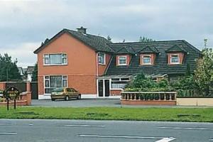 Armada Lodge B&B, Limerick