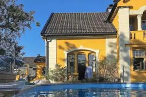 10 Person Holiday Home in-by Traum, Arendal