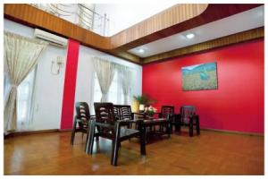Wai Wai Place Hotel, Yangon
