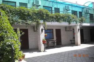 Bristol Hotel, Berdyansk