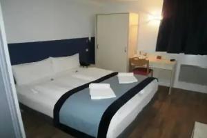 L'Amandier, Nanterre