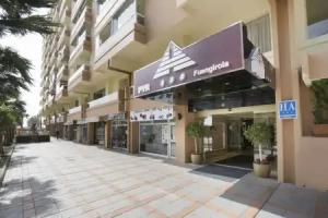 Aparthotel PYR Fuengirola, Fuengirola