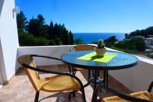 Room-deluxe Studio With Panorarmic Stud, Ulcinj