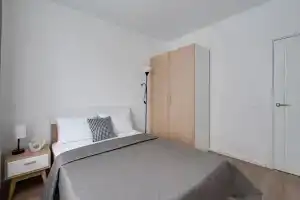 Apartments on Stozharova 5, Misailova