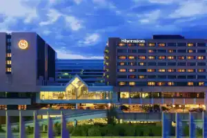 Sheraton Frankfurt Airport Hotel & Conference Center, Frankfurt am Main