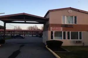 Candlelight Inn, Niagara Falls