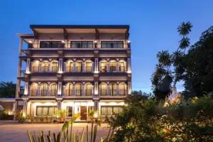 The Besavana Phuket, Phuket Town