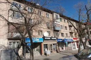 3 ком.квартира в центре, Bishkek