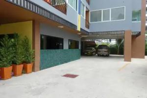 The Right Resort, Pattaya