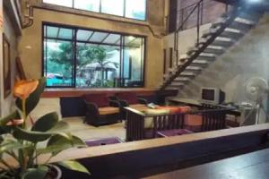 Aonang Third Place, Ao Nang