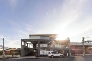 Little Island Apartments, Hobart