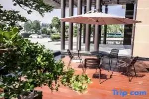 MEHOOD LESTIE Hotel (Yancheng North Station Aegean Shopping Park), Yancheng