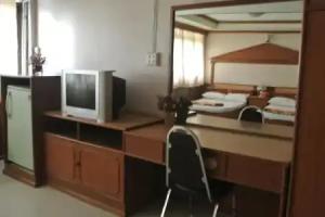 Chaopraya Garden Hotel, Sing Buri