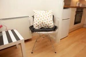 2 Bedroom House Near Gloucester Road, Bristol