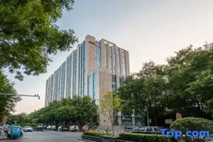Super 8 Hotel (Beijing Jianguomen Subway Station Capital Children's Research Institute), Beijing