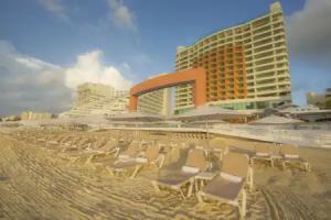 Beach Palace Family Resort & Spa - All-Inclusive, Cancun