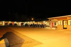 Celilo Inn, Williams