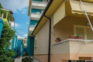 Ariadnes Apartments, Tirana