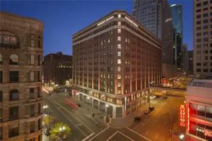 Embassy Suites by Hilton Minneapolis Downtown, Minneapolis