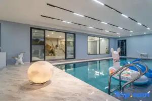 T M L-Jomtien Beach 5 Bedrooms - Independent Swimming Pool and Ktv, Jomtien Beach
