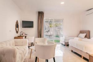Bamboo Suites Adults Only, Ialyssos