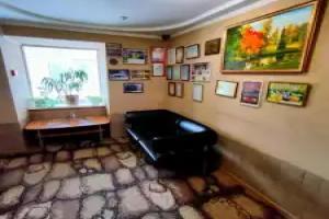 Hotel Almaz, Poltava