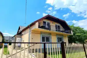 Nap-Hold Apartman, Keszthely