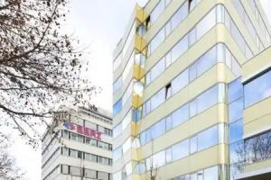 Simm’s Hotel – the cityhotel next to Metro U3, Vienna